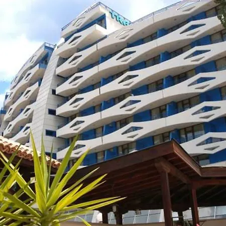 Apartmanhotel Trakia Plaza 4*