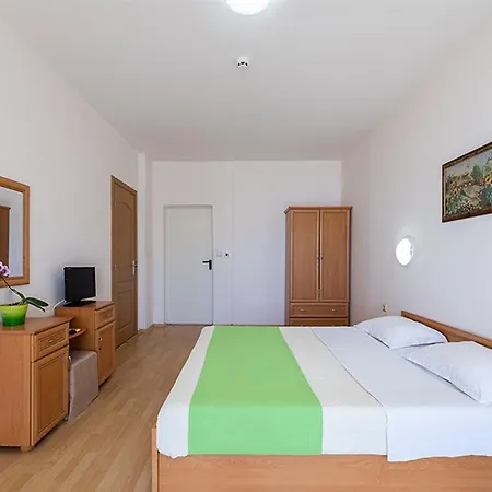 Trakia Plaza Apartmanhotel 4*